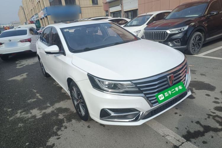 Used Roewe i6 2020 PLUS 1.6L CVT 4G Connected Glory Flagship Edition Front Right 45 Deg