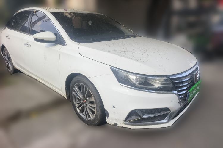 Used Roewe i6 2020 PLUS 1.6L CVT 4G Connected Glory Flagship Edition Front Right 45 Deg
