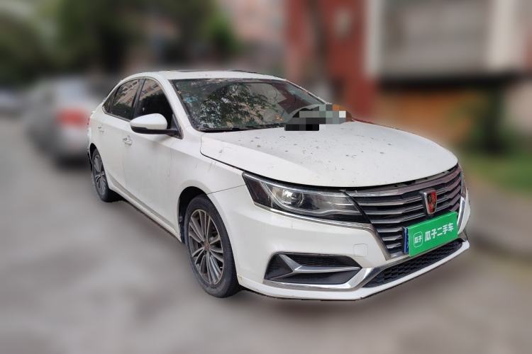 Used Roewe i6 2020 PLUS 1.6L CVT 4G Connected Glory Flagship Edition Front Right 45 Deg