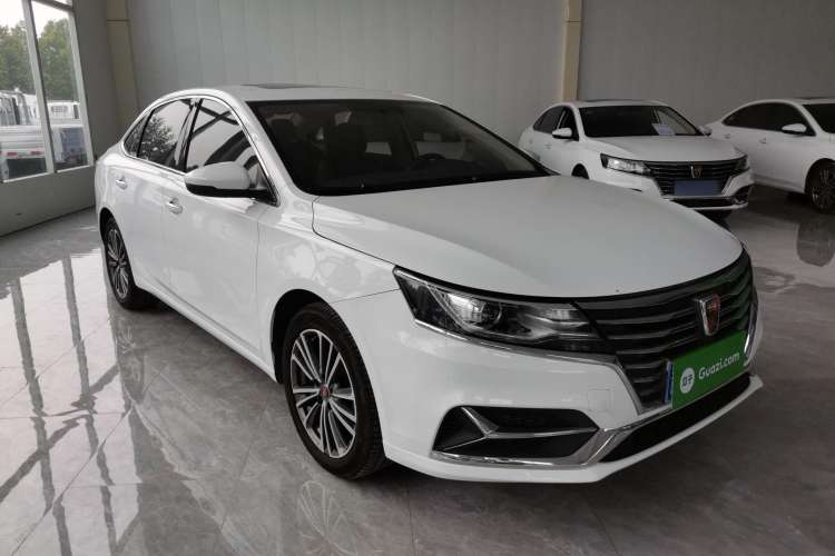 Used Roewe i6 2020 PLUS 1.6L CVT 4G Connected Glory Flagship Edition Front Right 45 Deg