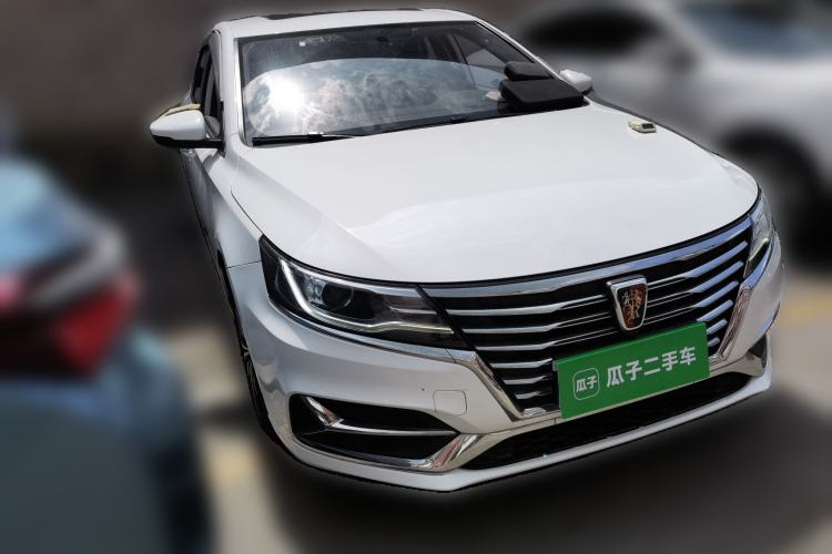 Used Roewe i6 2020 PLUS 1.6L CVT 4G Connected Glory Flagship Edition Front Right 45 Deg