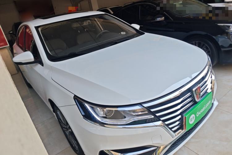 Used Roewe i6 2020 PLUS 1.6L CVT 4G Connected Glory Flagship Edition Front Right 45 Deg