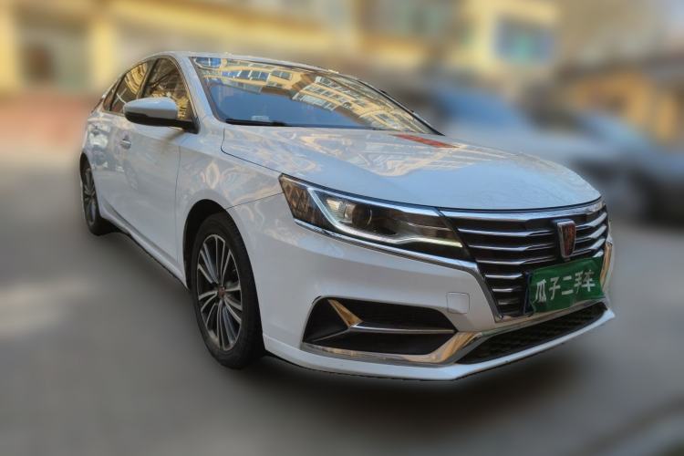 Used Roewe i6 2020 PLUS 1.6L CVT 4G Connected Glory Flagship Edition Front Right 45 Deg