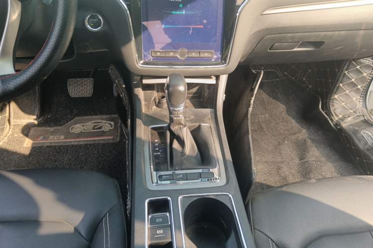 Used Roewe i6 2020 PLUS 1.6L CVT 4G Connected Glory Flagship Edition Gear Lever