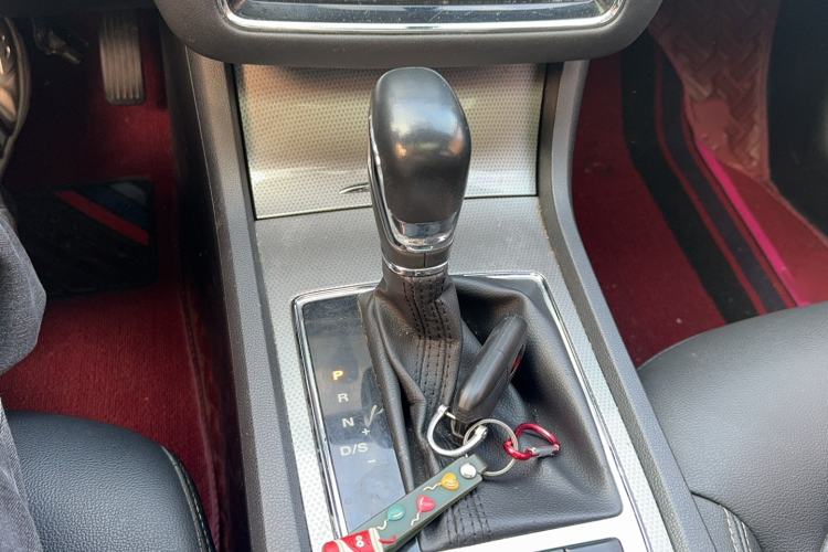 Used Roewe i6 2020 PLUS 1.6L CVT 4G Connected Glory Flagship Edition Gear Lever