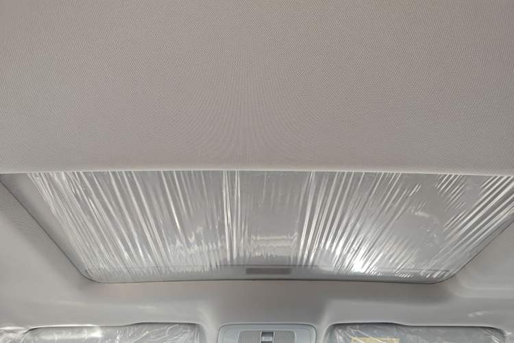 Used Roewe i6 2020 PLUS 20T TST 4G Connected Glory Flagship Edition Headliner