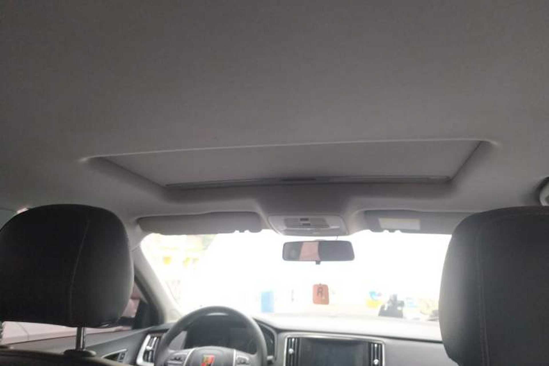 Used Roewe i6 2020 PLUS 1.6L CVT 4G Connected Glory Flagship Edition Headliner