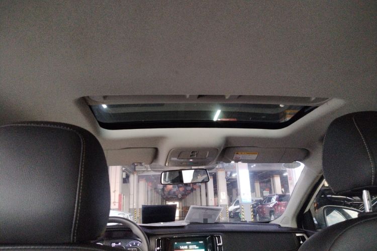 Used Roewe i6 2020 PLUS 1.6L CVT 4G Connected Glory Flagship Edition Headliner