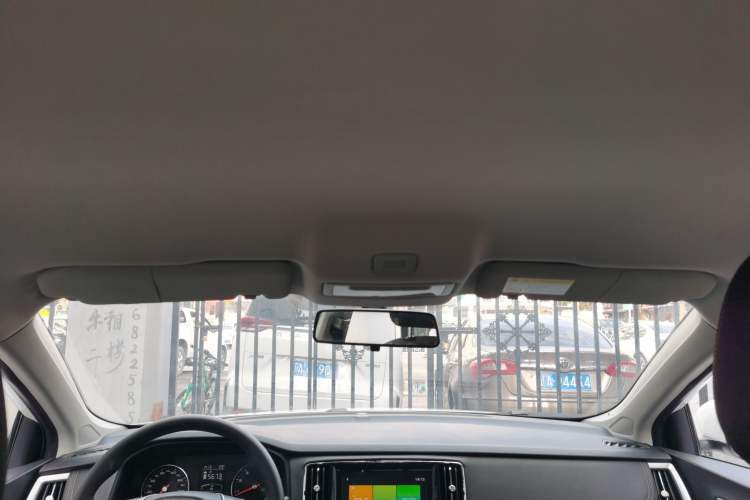 Used Roewe i6 2020 PLUS 1.6L CVT 4G Connected Glory Luxury Edition Headliner