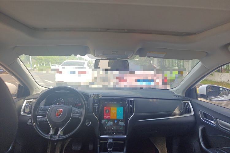 Used Roewe i6 2020 PLUS 1.6L CVT 4G Connected Glory Flagship Edition Headliner