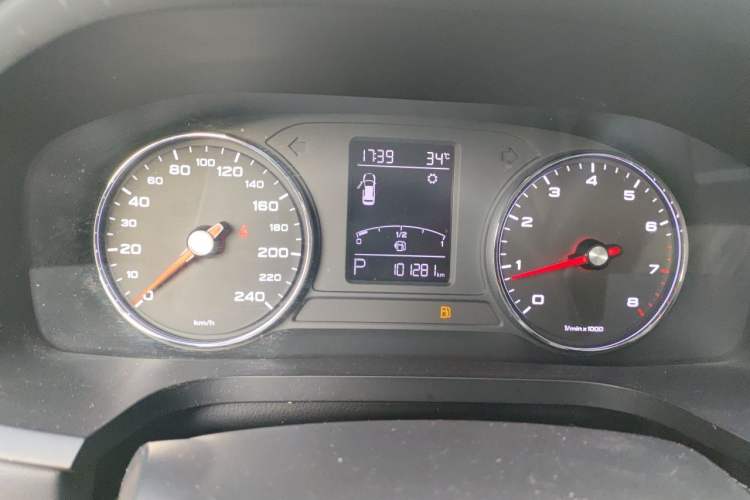 Used Roewe i6 2020 PLUS 1.6L CVT 4G Connected Glory Flagship Edition Instrument Cluster