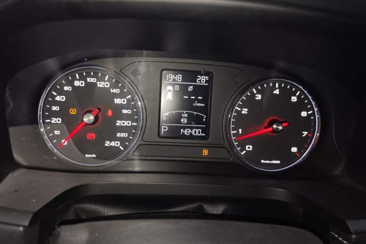 Used Roewe i6 2020 PLUS 1.6L CVT 4G Connected Glory Holographic Edition Instrument Cluster