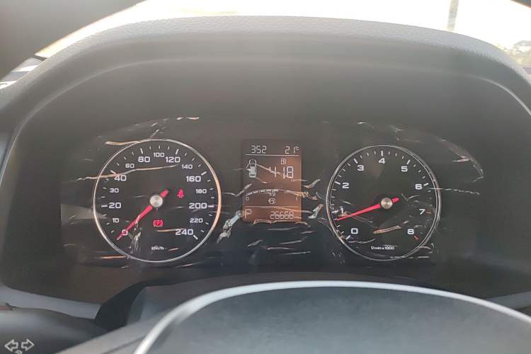 Used Roewe i6 2020 PLUS 20T TST 4G Connected Glory Flagship Edition Instrument Cluster