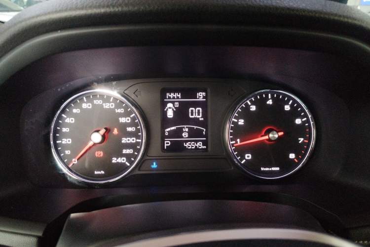 Used Roewe i6 2020 PLUS 1.6L CVT 4G Connected Glory Flagship Edition Instrument Cluster