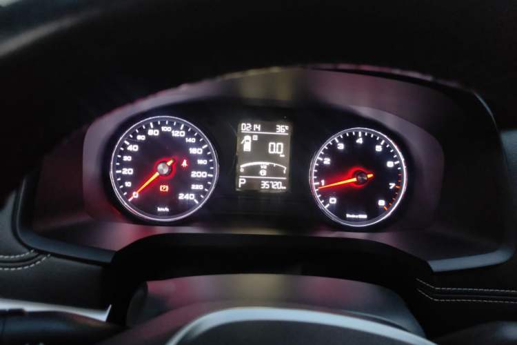 Used Roewe i6 2020 PLUS 1.6L CVT 4G Connected Glory Flagship Edition Instrument Cluster