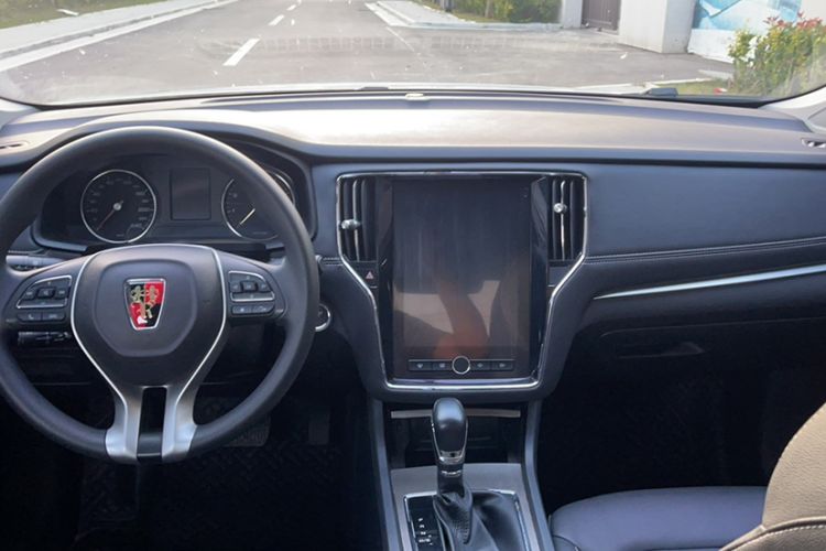 Used Roewe i6 2020 PLUS 1.6L CVT 4G Connected Glory Flagship Edition Interior 1