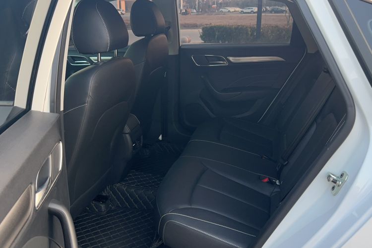 Used Roewe i6 2020 PLUS 1.6L CVT 4G Connected Glory Flagship Edition Interior 1