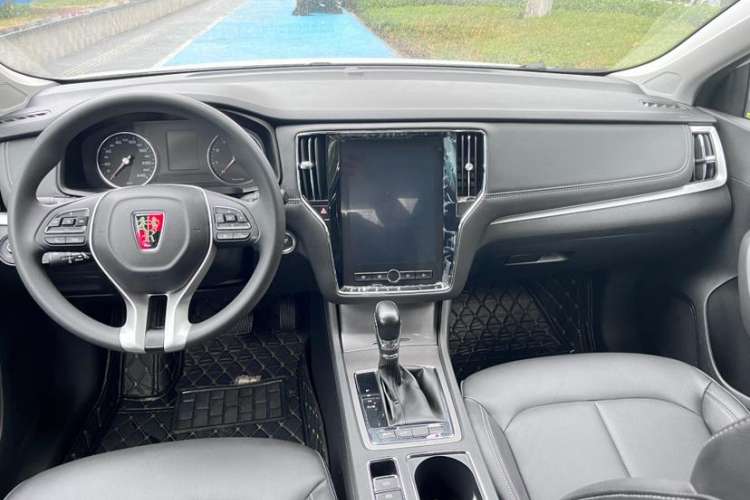 Used Roewe i6 2020 PLUS 1.6L CVT 4G Connected Glory Flagship Edition Interior 1