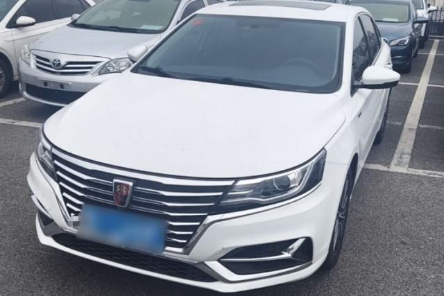 Used Roewe i6 2020 PLUS 1.6L Manual 4G Connect Glory Flagship Edition