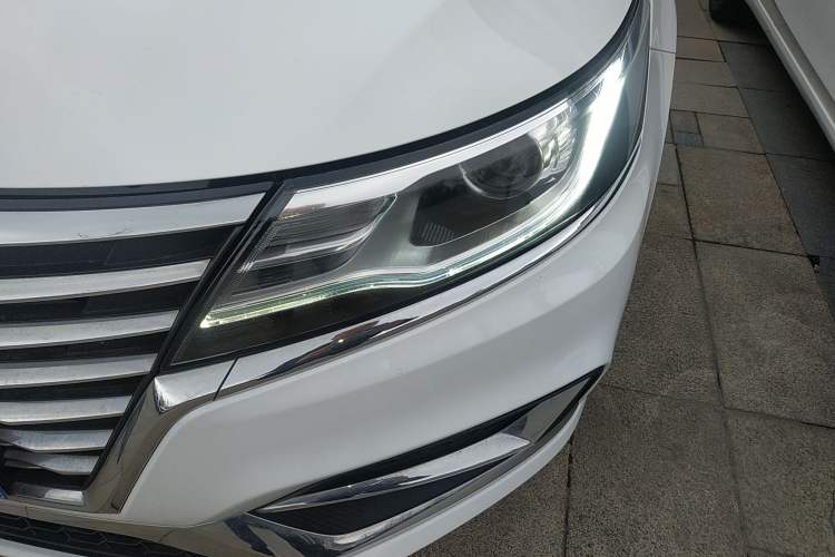 Used Roewe i6 2020 PLUS 1.6L CVT 4G Connected Glory Flagship Edition Left Front Headlight
