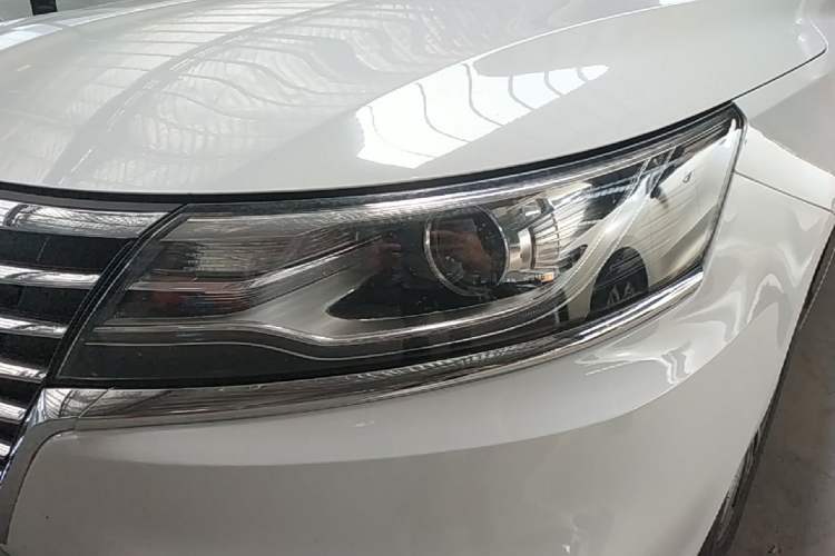 Used Roewe i6 2020 PLUS 1.6L Manual 4G Connect Glory Flagship Edition Left Front Headlight