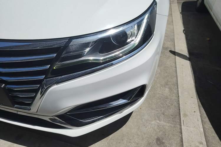 Used Roewe i6 2020 PLUS 1.6L Manual 4G Connect Glory Flagship Edition Left Front Headlight