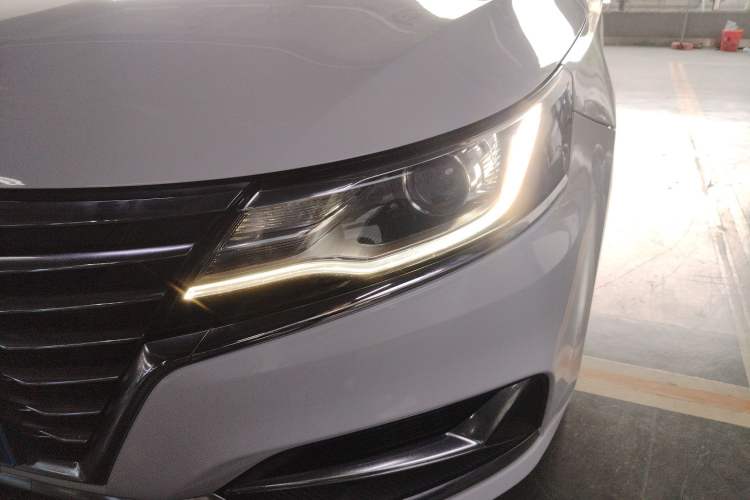 Used Roewe i6 2020 PLUS 1.6L CVT 4G Connected Glory Flagship Edition Left Front Headlight