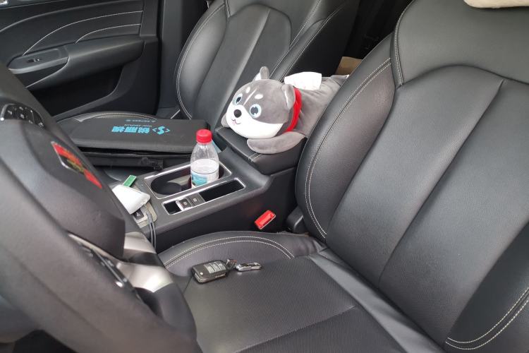 Used Roewe i6 2020 PLUS 1.6L CVT 4G Connected Glory Holographic Edition Left Front Seat
