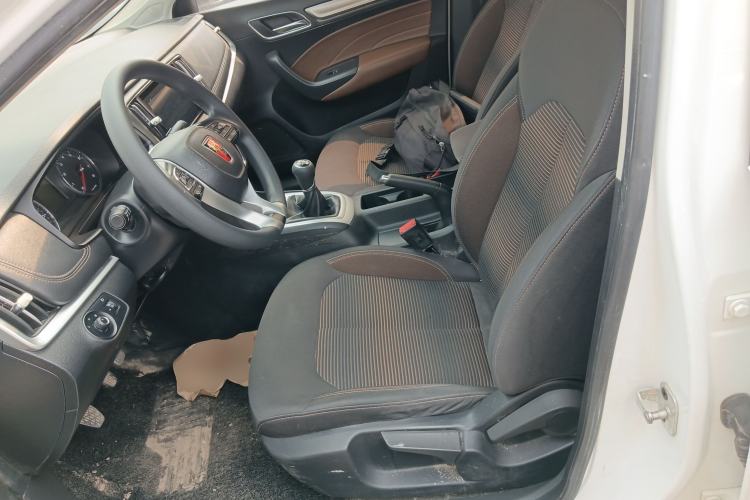 Used Roewe i6 2020 PLUS 1.6L Manual 4G Connect Glory Luxury Edition Left Front Seat