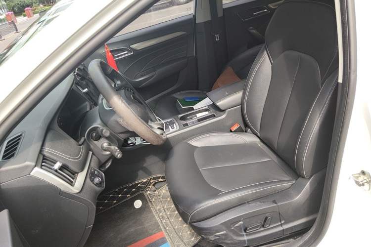 Used Roewe i6 2020 PLUS 1.6L CVT 4G Connected Glory Flagship Edition Left Front Seat