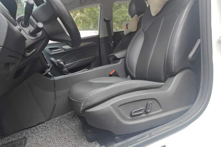 Used Roewe i6 2020 PLUS 1.6L CVT 4G Connected Glory Flagship Edition Left Front Seat