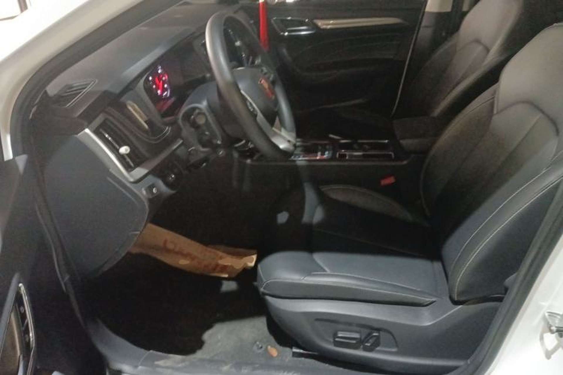 Used Roewe i6 2020 PLUS 1.6L CVT 4G Connected Glory Flagship Edition Left Front Seat