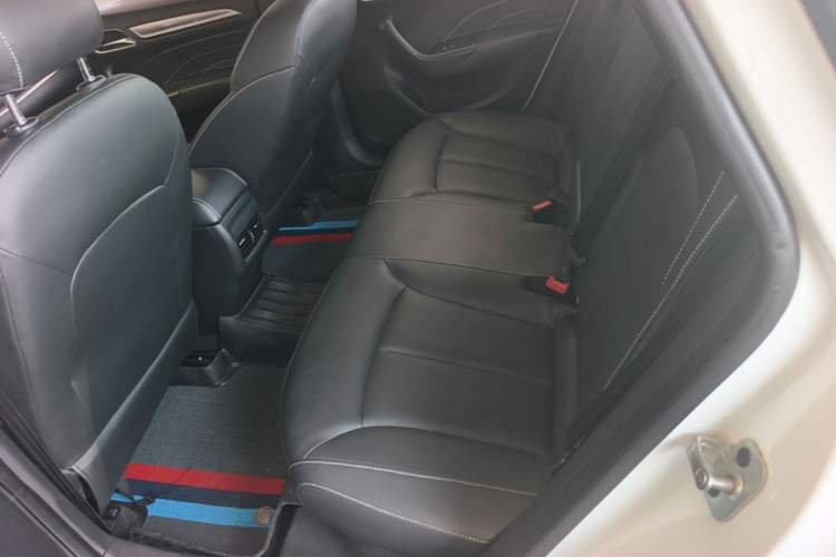 Used Roewe i6 2020 PLUS 1.6L CVT 4G Connected Glory Flagship Edition Left Rear Seat