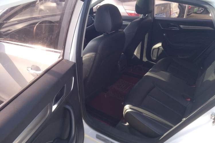 Used Roewe i6 2020 PLUS 1.6L CVT 4G Connected Glory Flagship Edition Left Rear Seat