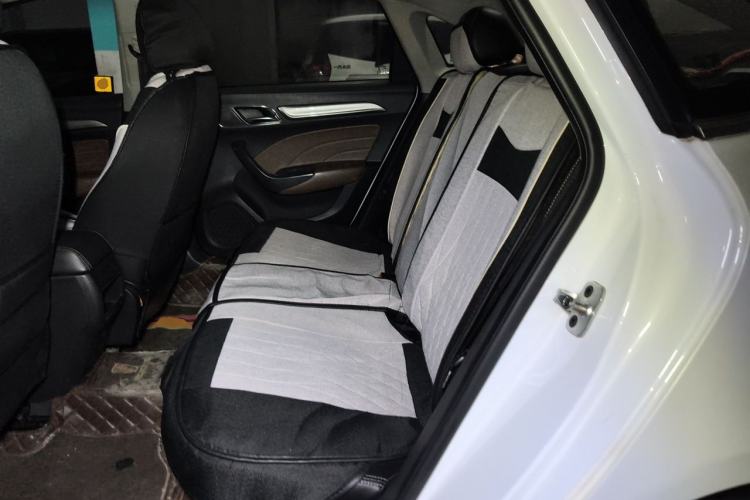 Used Roewe i6 2020 PLUS 1.6L CVT 4G Connected Glory Luxury Edition Left Rear Seat