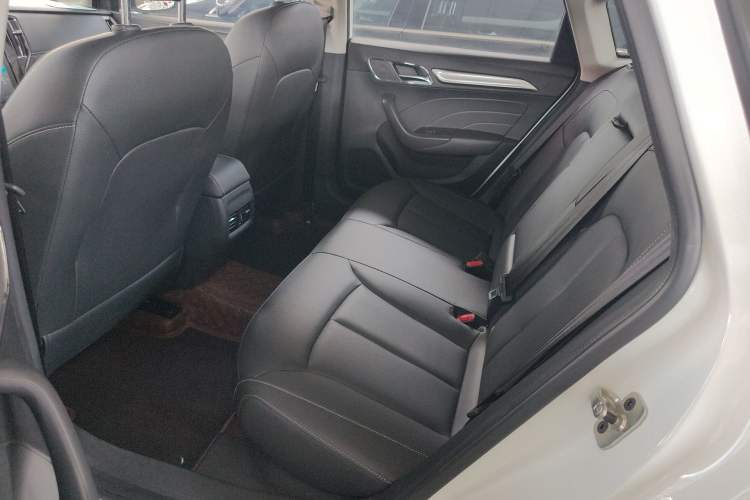 Used Roewe i6 2020 PLUS 1.6L CVT 4G Connected Glory Flagship Edition Left Rear Seat