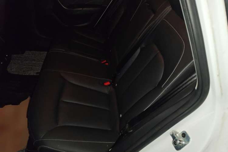 Used Roewe i6 2020 PLUS 1.6L CVT 4G Connected Glory Flagship Edition Left Rear Seat