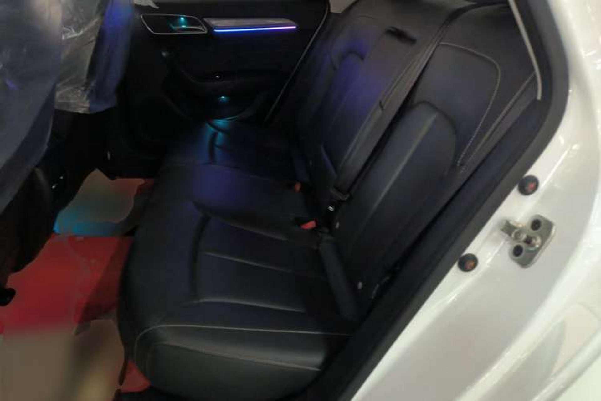 Used Roewe i6 2020 PLUS 1.6L CVT 4G Connected Glory Flagship Edition Left Rear Seat