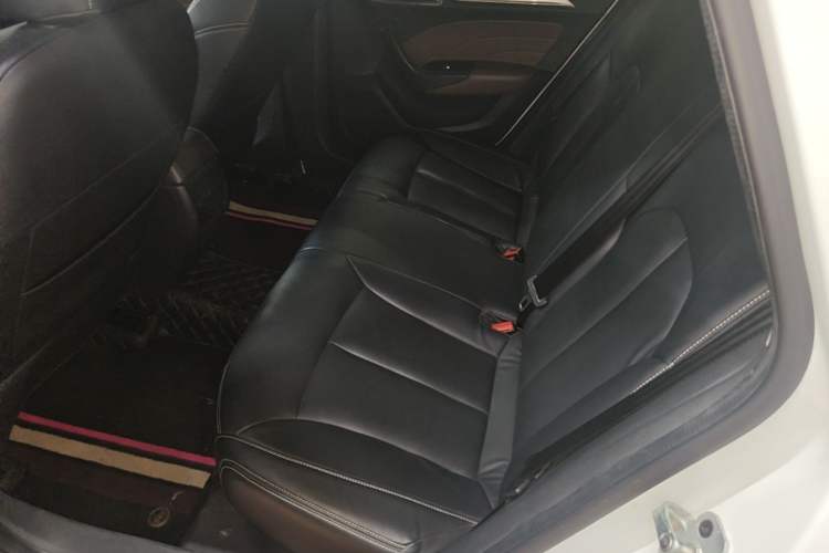 Used Roewe i6 2020 PLUS 1.6L CVT 4G Connected Glory Luxury Edition Left Rear Seat