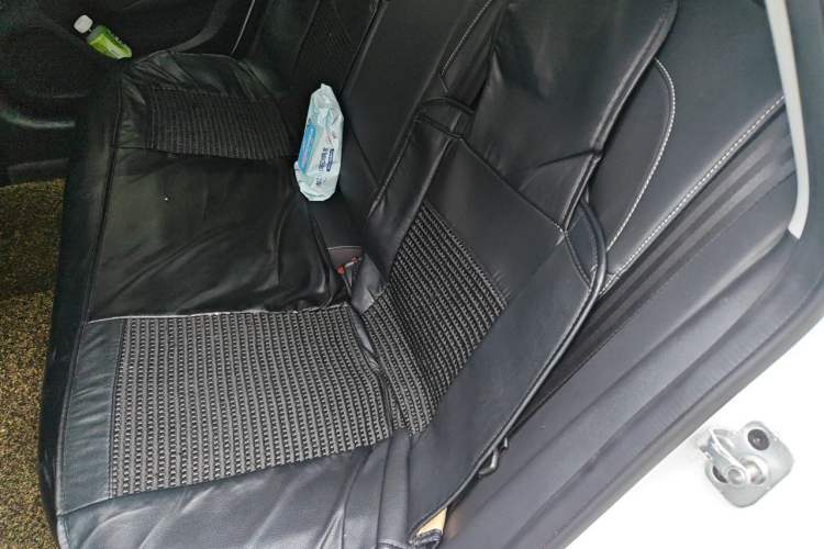 Used Roewe i6 2020 PLUS 1.6L CVT 4G Connected Glory Flagship Edition Left Rear Seat