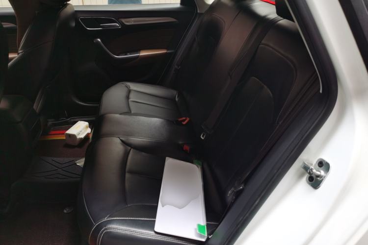 Used Roewe i6 2020 PLUS 1.6L CVT 4G Connected Glory Luxury Edition Left Rear Seat