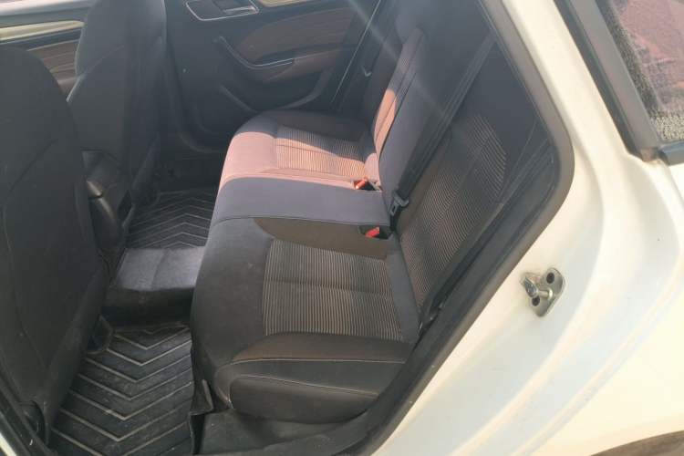 Used Roewe i6 2020 PLUS 1.6L CVT 4G Connected Glory Luxury Edition Left Rear Seat