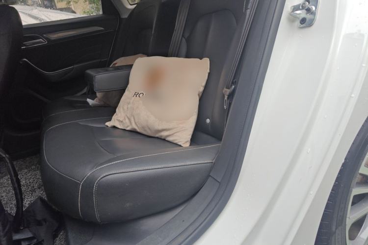Used Roewe i6 2020 PLUS 1.6L CVT 4G Connected Glory Flagship Edition Left Rear Seat