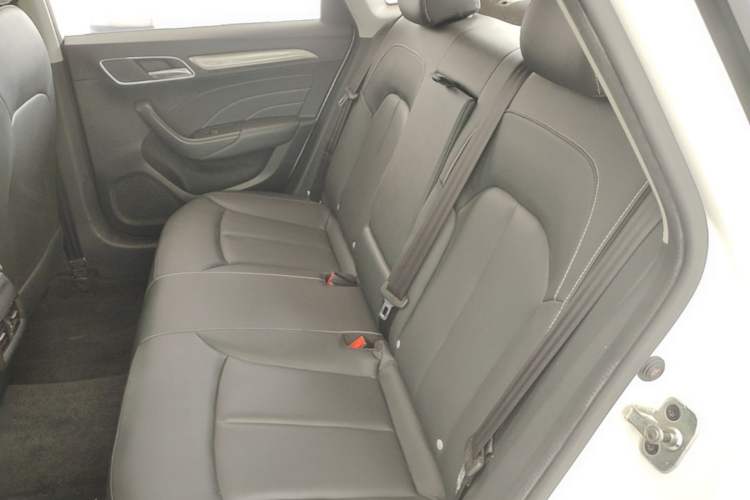 Used Roewe i6 2020 PLUS 1.6L CVT 4G Connected Glory Flagship Edition Left Rear Seat