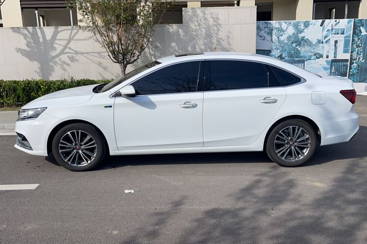 Used Roewe i6 2020 PLUS 1.6L CVT 4G Connected Glory Flagship Edition Left Side