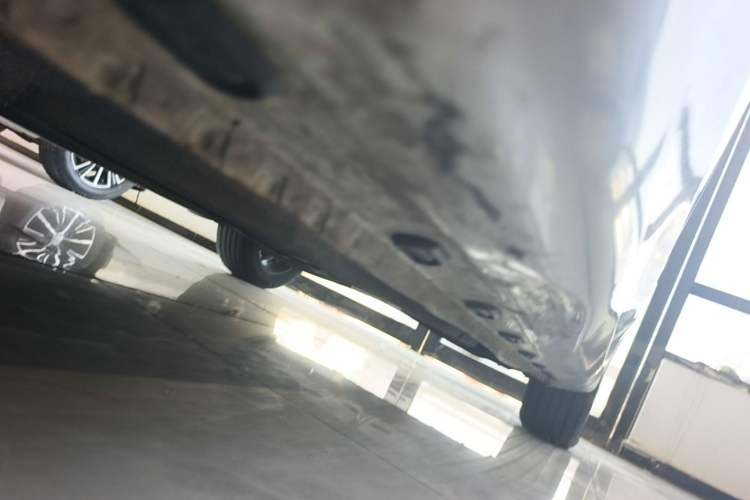 Used Roewe i6 2020 PLUS 1.6L CVT 4G Connected Glory Flagship Edition Left Side Sill