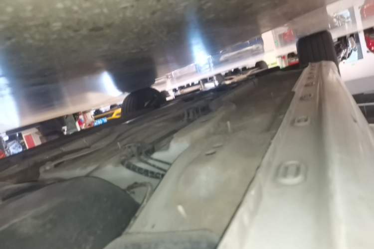 Used Roewe i6 2020 PLUS 1.6L CVT 4G Connected Glory Flagship Edition Left Side Sill