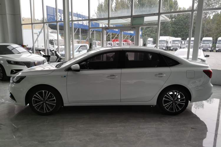 Used Roewe i6 2020 PLUS 1.6L CVT 4G Connected Glory Flagship Edition Left Side