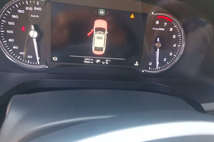 Used Roewe i6 2020 PLUS 1.6L CVT 4G Connected Glory Holographic Edition Odometer Close Up