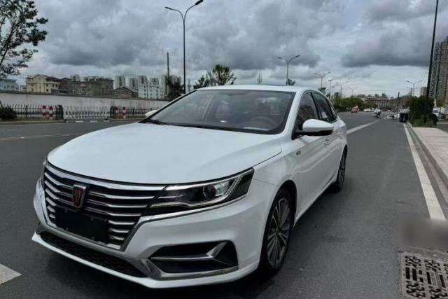 Used Roewe i6 2020 PLUS 1.6L CVT 4G Connected Glory Flagship Edition